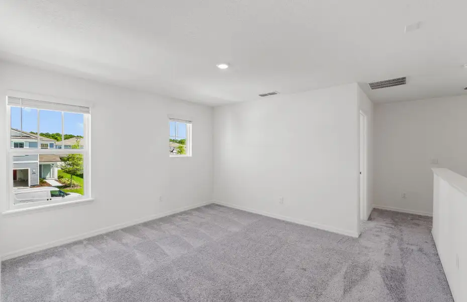 Spacious, unfurnished interior of a new home in Wells Landing, Jacksonville (Image 16). Spacious, unfurnished interior of a new home in Wells Landing, Jacksonville (Image 16).