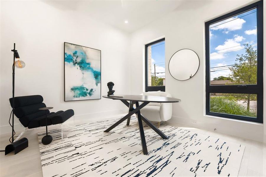 Furnished interior view inside a new home in , Dallas (Image 28).