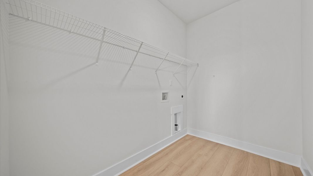 Furnished interior view inside a new home in Pinebrook, Woodruff (Image 34).