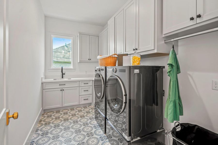 Furnished interior view inside a new home in , Houston (Image 6).