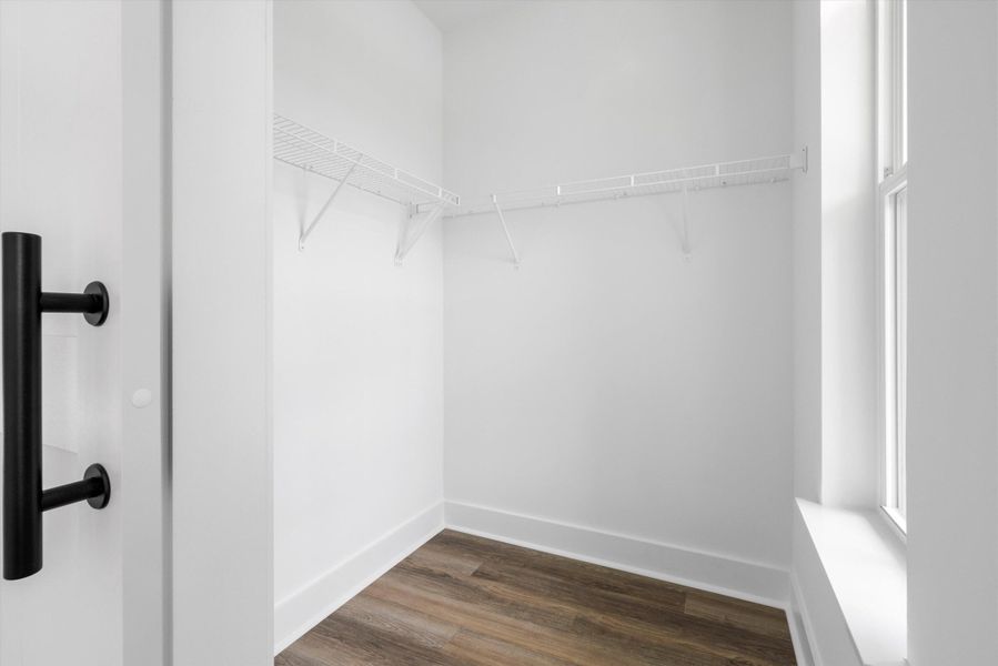 Spacious, unfurnished interior of a new home in , Charleston (Image 37).