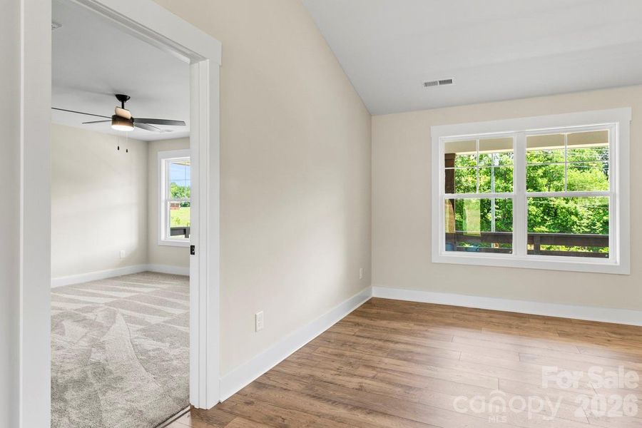 Spacious, unfurnished interior of a new home in , Lincolnton (Image 33).