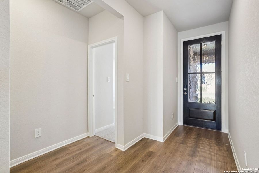 Spacious, unfurnished interior of a new home in Kallison Ranch, San Antonio (Image 19).