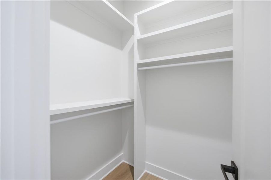 Spacious, unfurnished interior of a new home in , Monroe (Image 22).