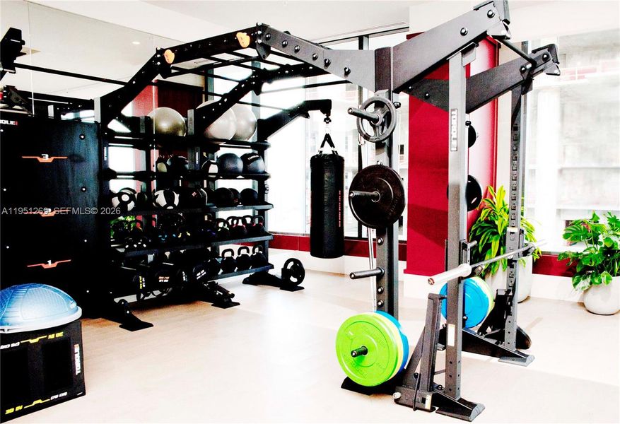 Community amenities in , Miami (Image 24).