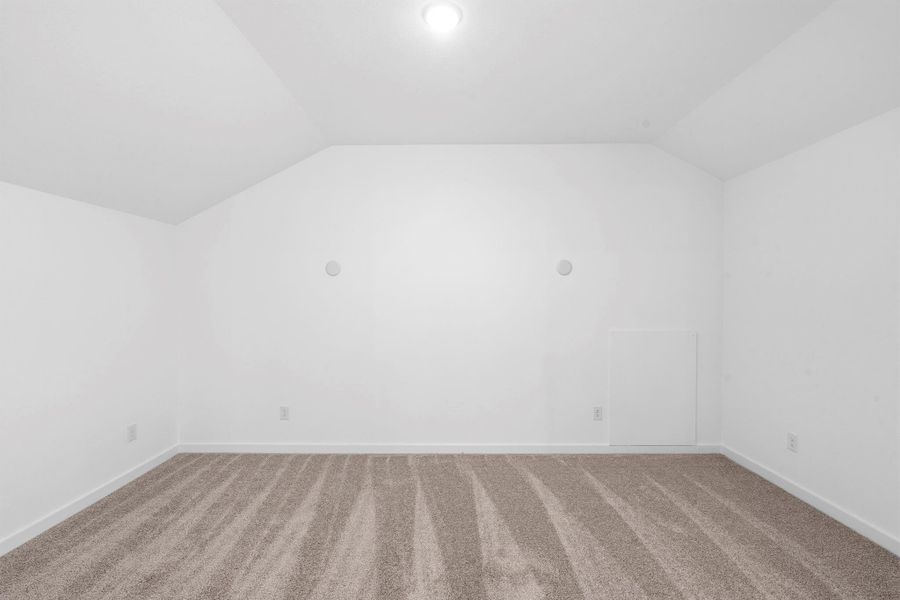 Spacious, unfurnished interior of a new home in Sienna 45', 50', Missouri City (Image 26).