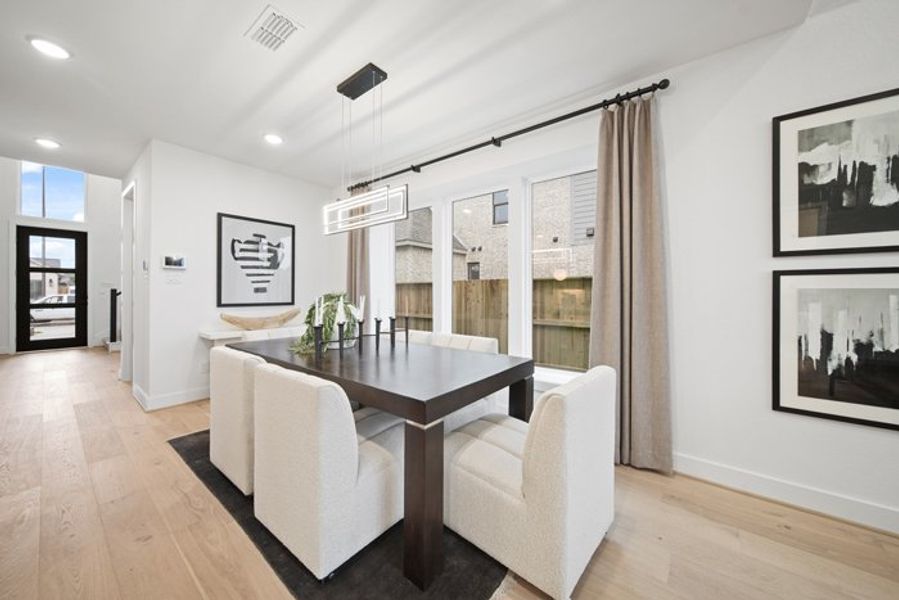 Furnished interior view inside a new home in Meridiana 40', 65', Manvel (Image 14).