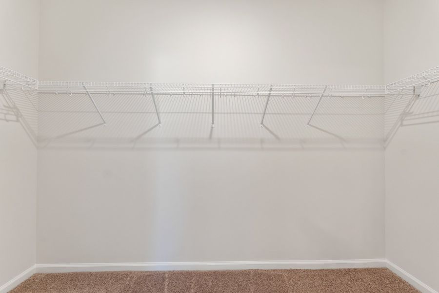 Spacious, unfurnished interior of a new home in Dove Hollow, Chesnee (Image 23).