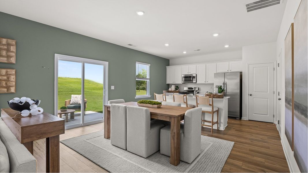 Parker Core N103 Charleston Dining 1of2 F1 Base2 060625