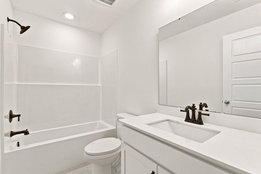Furnished interior view inside a new home in Somerset, Myrtle Beach (Image 12).