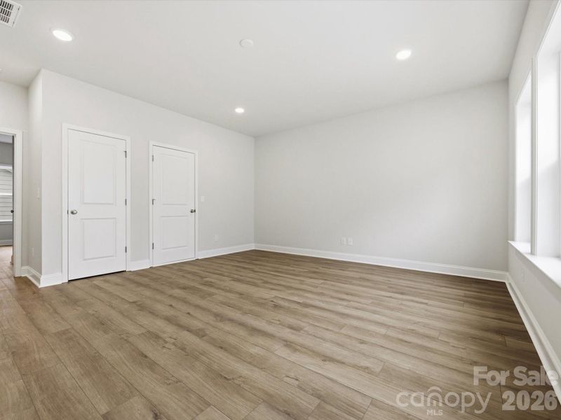 Spacious, unfurnished interior of a new home in Encore at Streamside - Classic Series, Waxhaw (Image 19).
