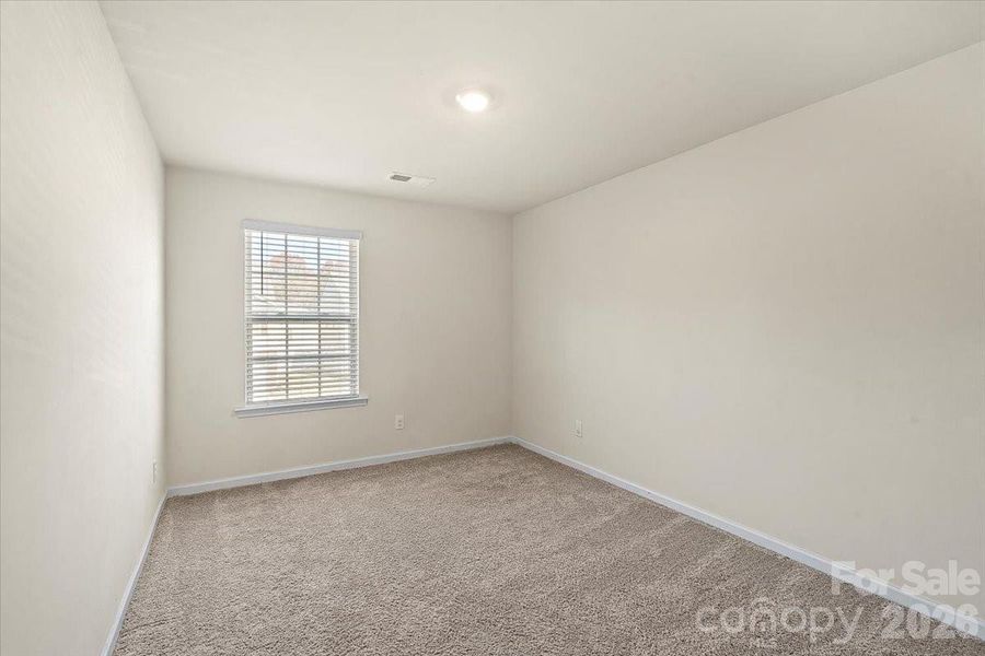 Spacious, unfurnished interior of a new home in , York (Image 20).