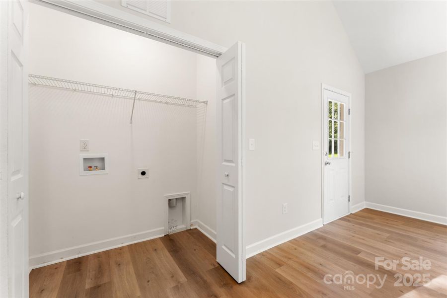 Image 27 of a home in . Image 27 of a home in .