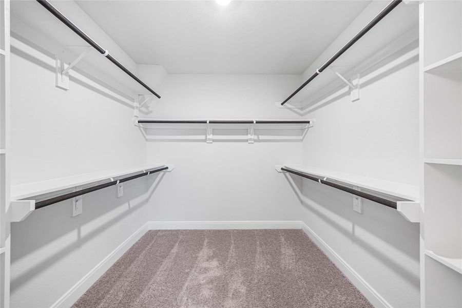 Spacious, unfurnished interior of a new home in Encino Estates, Dayton (Image 22). Spacious, unfurnished interior of a new home in Encino Estates, Dayton (Image 22).