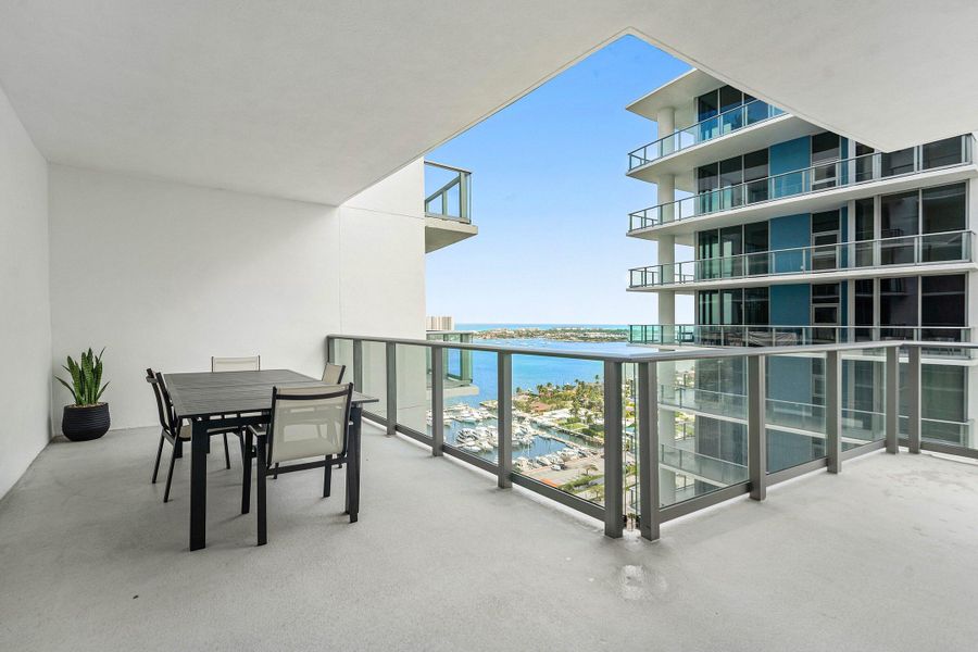 034-220LakeShoreDrive-2123-LakePark-FL-3