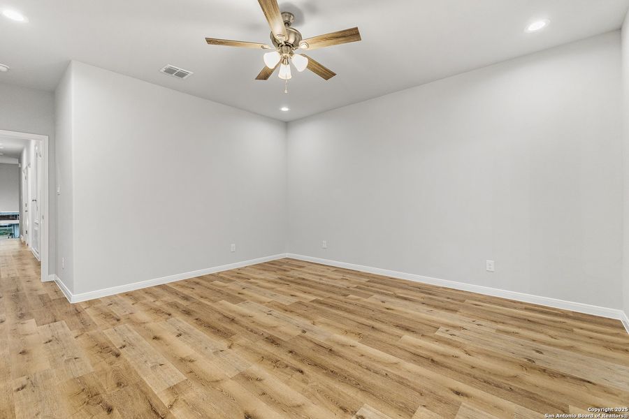 Spacious, unfurnished interior of a new home in , San Antonio (Image 31). Spacious, unfurnished interior of a new home in , San Antonio (Image 31).