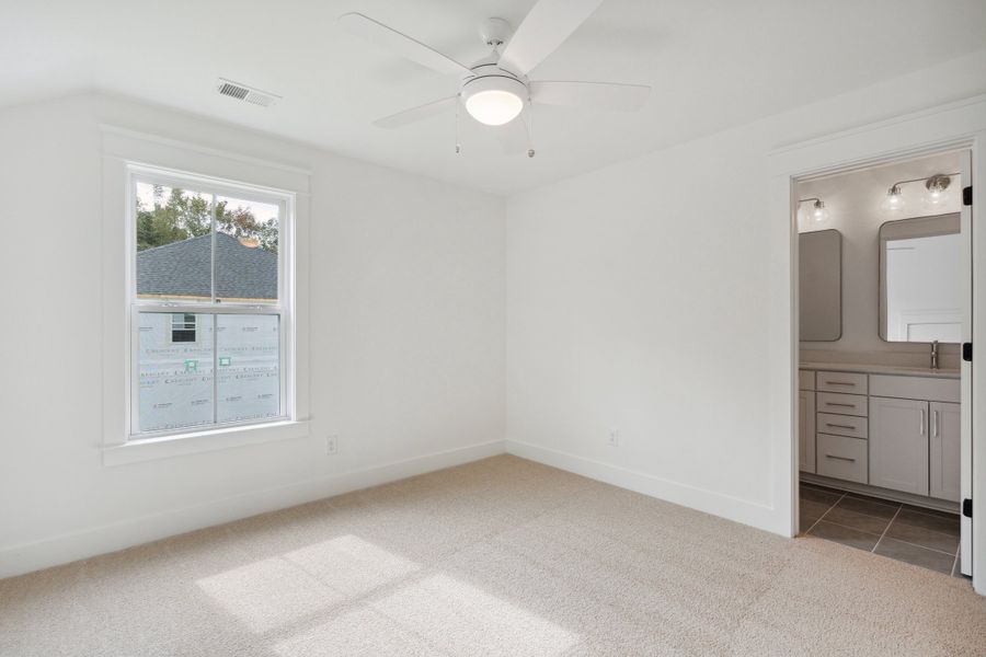 1,906sf New Home in Simpsonville, SC.  - Slide 24