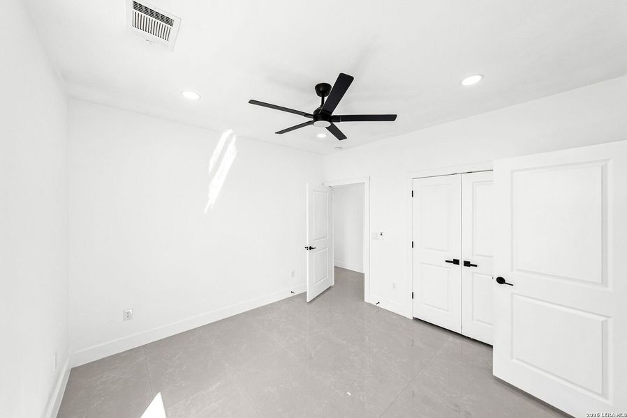 Spacious, unfurnished interior of a new home in , Kyle (Image 62).