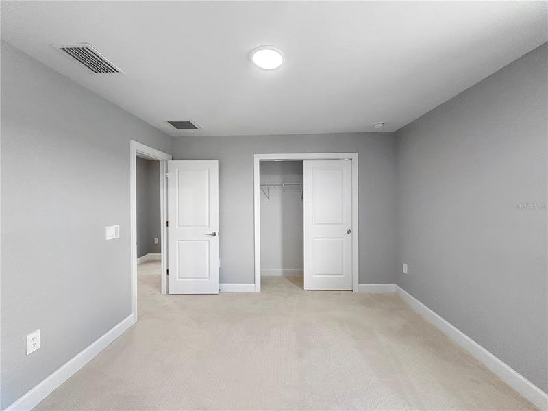 Spacious, unfurnished interior of a new home in , Lakewood Ranch (Image 24).
