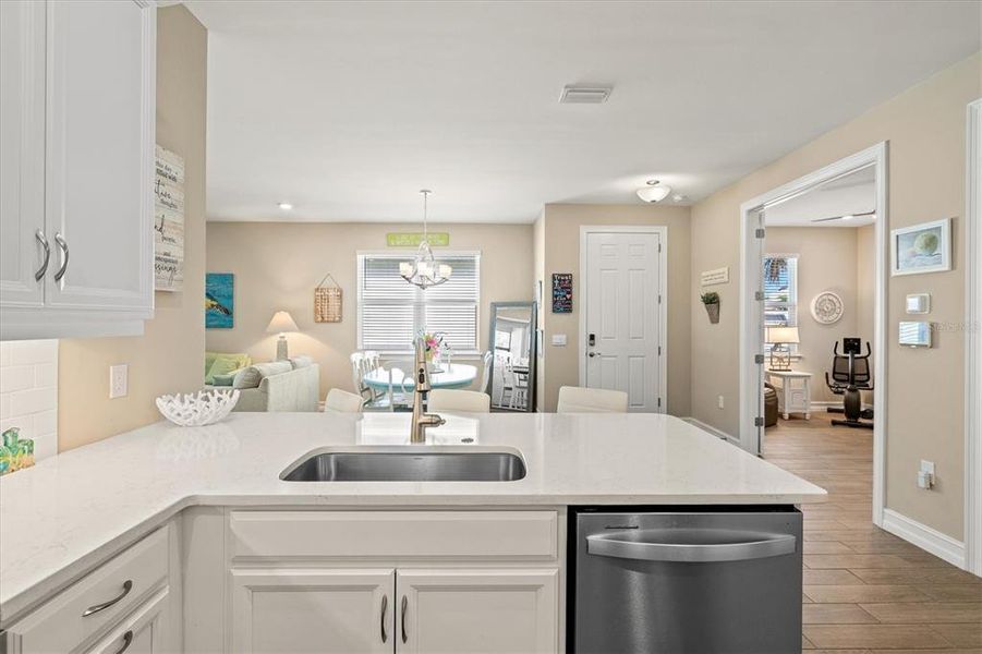 Furnished interior view inside a new home in , Venice (Image 18).