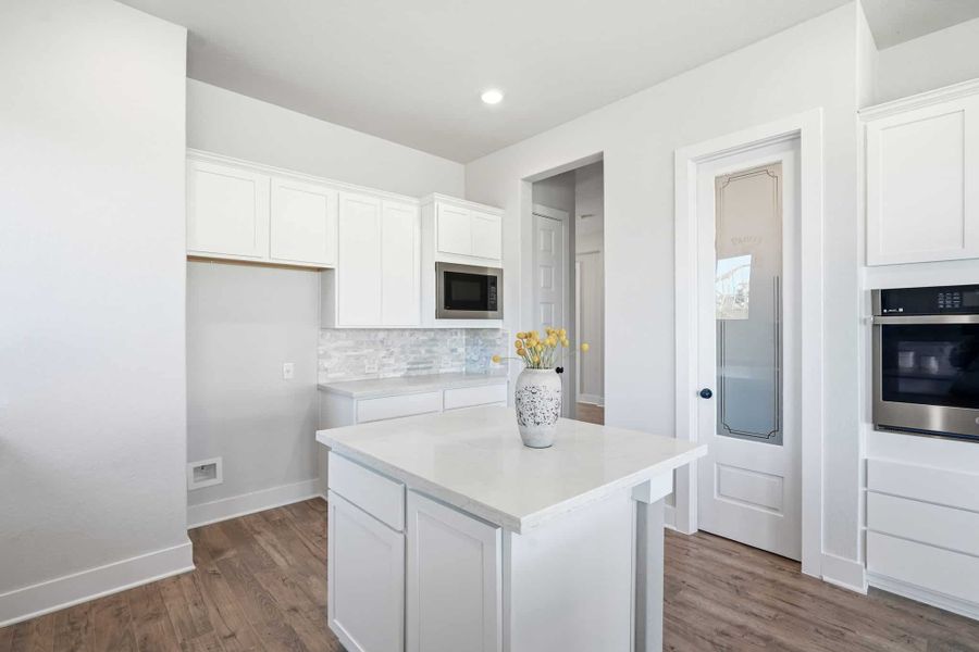 Furnished interior view inside a new home in Alsatian Oaks, Castroville (Image 36).