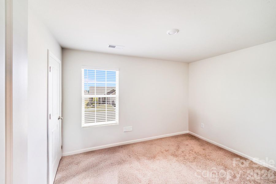 Spacious, unfurnished interior of a new home in Pinnacle Estates, Shelby (Image 23).