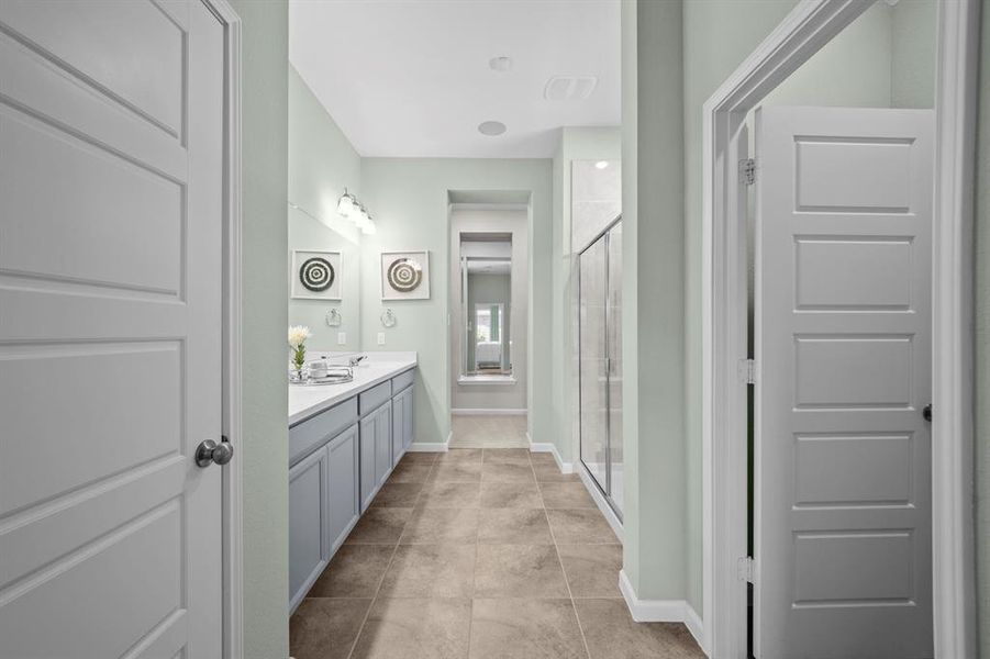 Spacious, unfurnished interior of a new home in Tavolo Park Cottages, Fort Worth (Image 19).