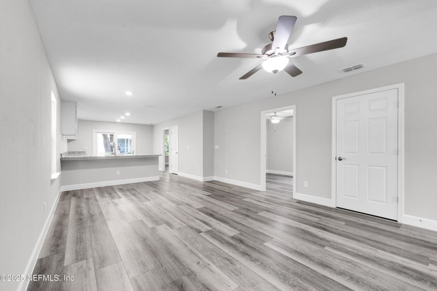 Spacious, unfurnished interior of a new home in , Jacksonville (Image 17). Spacious, unfurnished interior of a new home in , Jacksonville (Image 17).