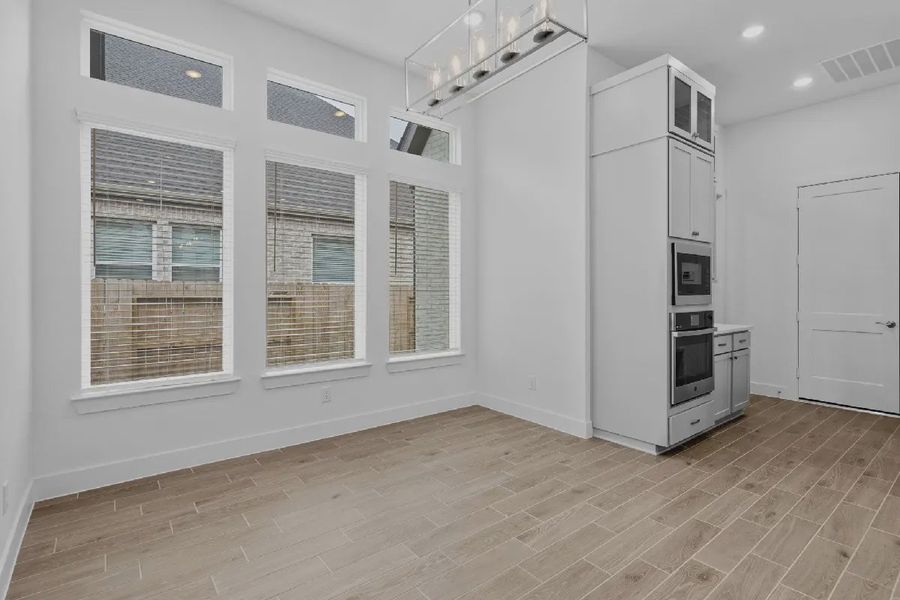 Spacious, unfurnished interior of a new home in Attwater 65's, Waller (Image 17).