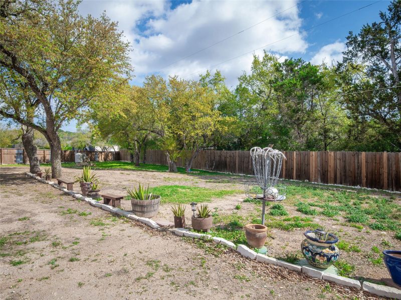 Natural landscape and outdoor views near in Spicewood (Image 22). Natural landscape and outdoor views near in Spicewood (Image 22).