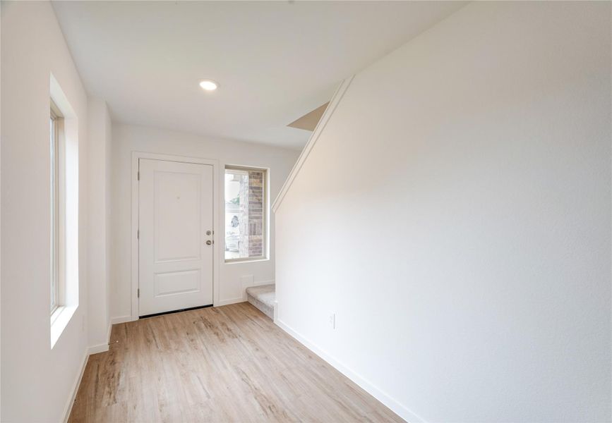 Spacious, unfurnished interior of a new home in Becker Landing, Hockley (Image 36).