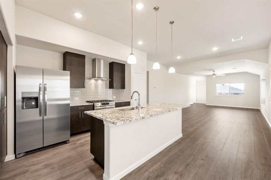 Furnished interior view inside a new home in Eagle Glen Elements, Alvarado (Image 6).