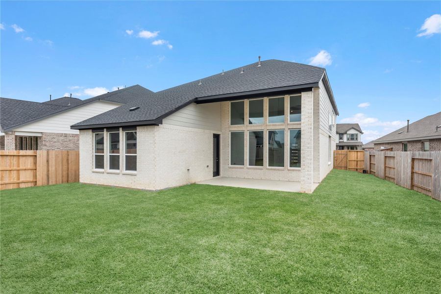 Grass is digitally enhanced. Grass is digitally enhanced.