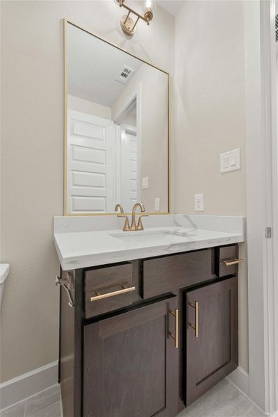 Representative image. Features, selections and colors may vary.