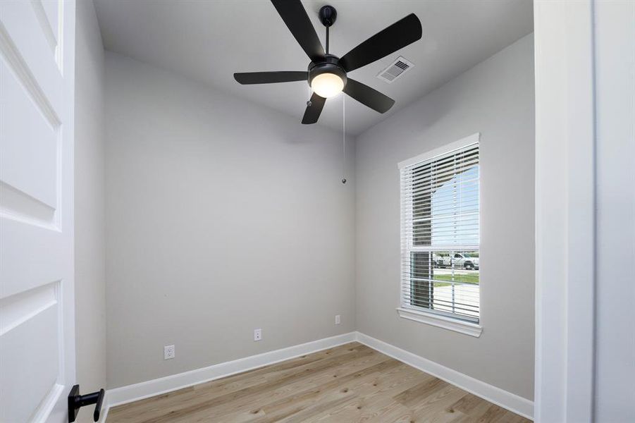 Imagine making this space an office, craft room or play room!