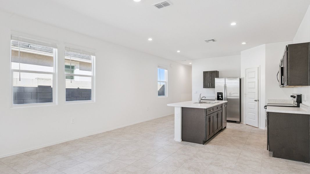 Representative furnished interior of a home built from the Harper by D.R. Horton in Elena Trails, Maricopa (Image 11). Representative furnished interior of a home built from the Harper by D.R. Horton in Elena Trails, Maricopa (Image 11).