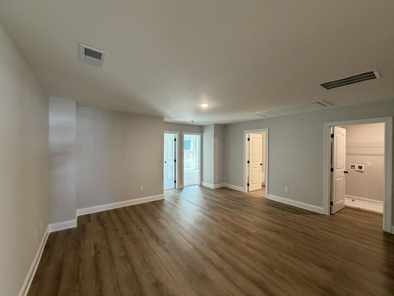 Spacious, unfurnished interior of a new home in Villas at Dawsonville Townhomes, Dawsonville (Image 11).
