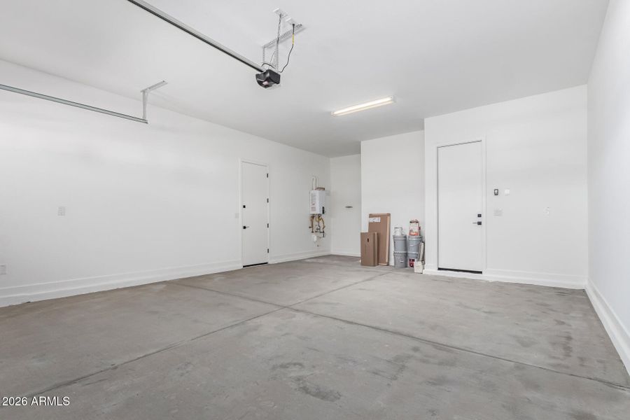 29 - Monterey 29 - Monterey