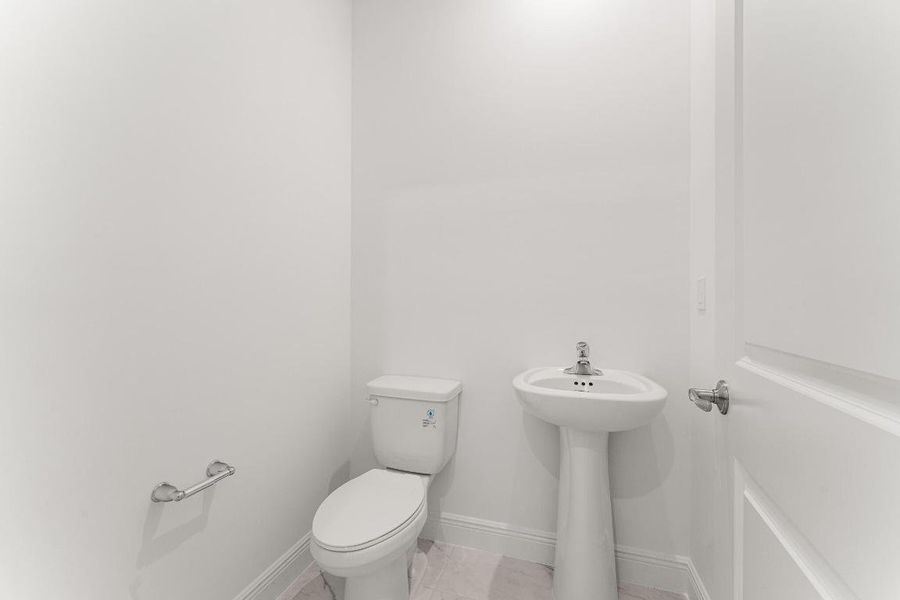 US_SEF_EASTWIND_LOT 79_powder