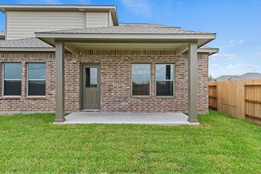 2018 Starlight Street, Angleton, TX.  - Slide 3