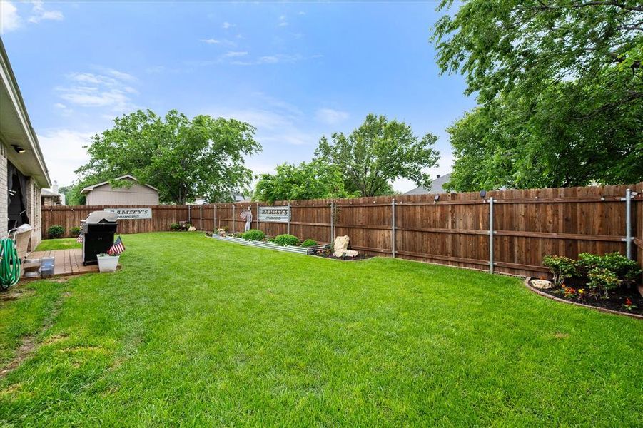 Exterior details and patio area of a home in Willow Vista Estates, Saginaw (Image 23).