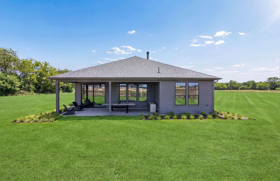 Representative exterior details of a home built from the Palmary by Del Webb in Del Webb Sugar Land at Ryehill, Rosenberg (Image 3).