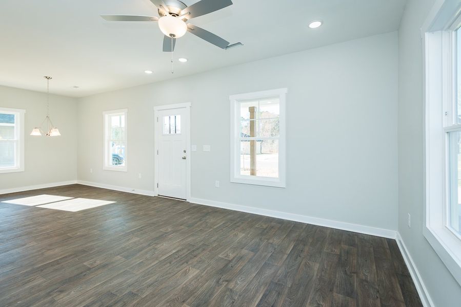 Representative unfurnished interior of a home built from the Thomas by Foundation Home Builders LLC in Pinnix Loop, Burlington (Image 18).