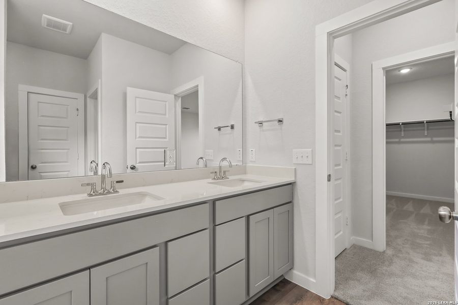 Furnished interior view inside a new home in Cinco Lakes, San Antonio (Image 11). Furnished interior view inside a new home in Cinco Lakes, San Antonio (Image 11).