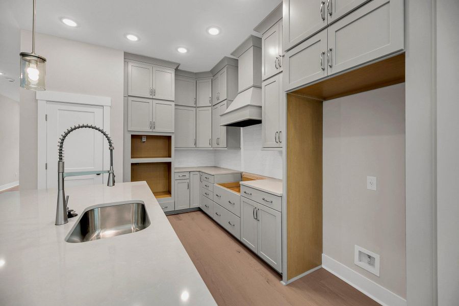 Furnished interior view inside a new home in Point Hope – Park Collection, Charleston (Image 8).