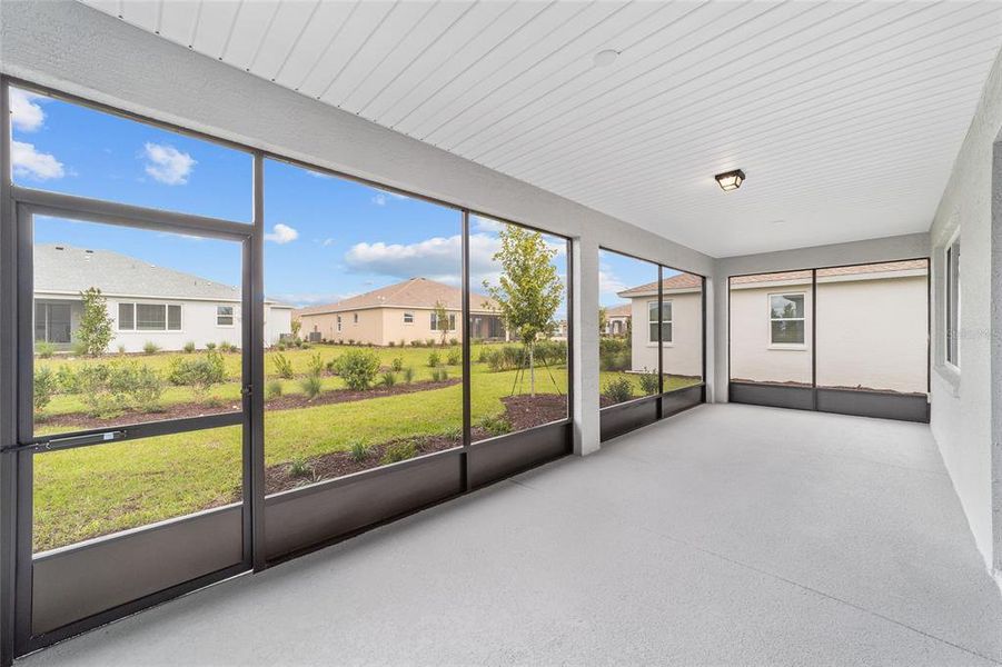 Exterior details and patio area of a home in , Ocala (Image 29).