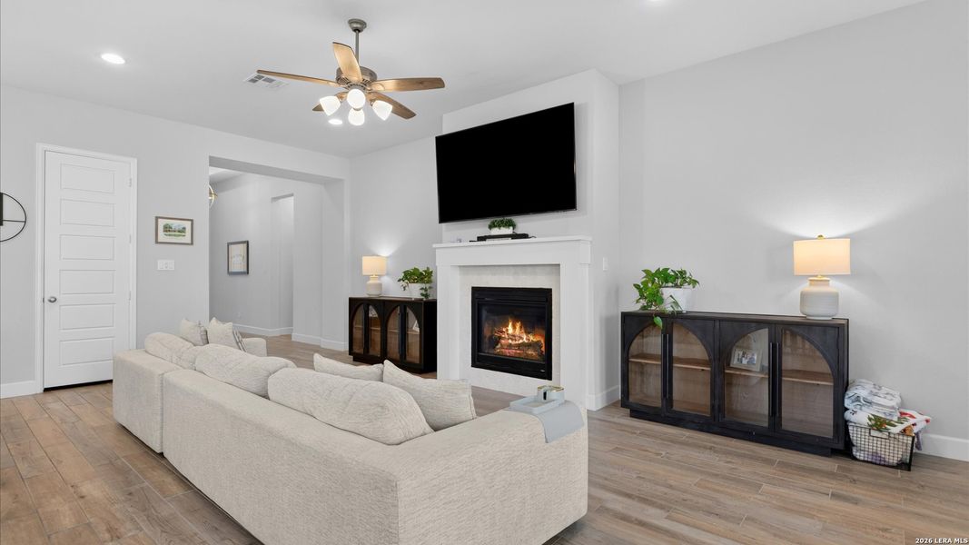 Furnished interior view inside a new home in Veramendi, New Braunfels (Image 30). Furnished interior view inside a new home in Veramendi, New Braunfels (Image 30).