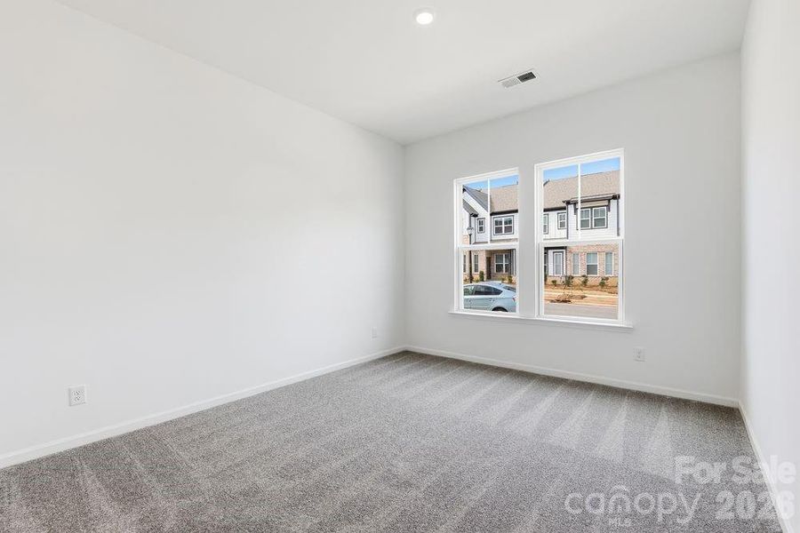 3131 Beacon Heights ~ Ready Now