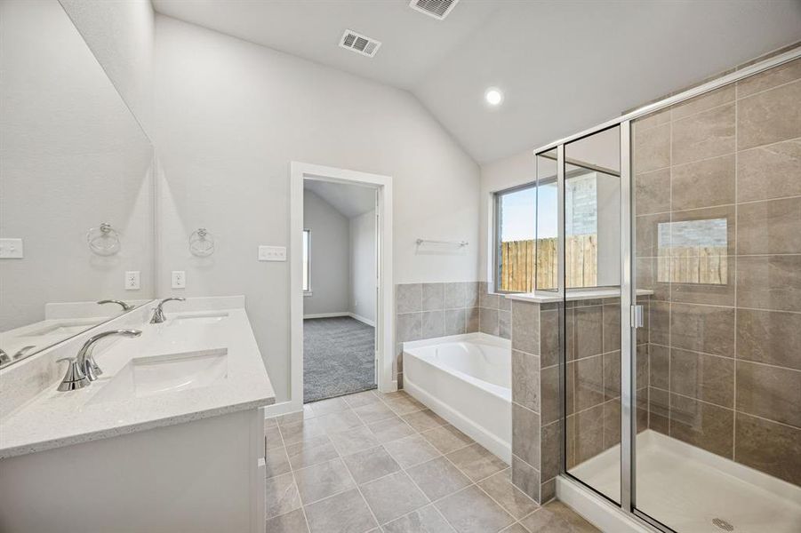 Furnished interior view inside a new home in Freeman Farms, Kaufman (Image 9). Furnished interior view inside a new home in Freeman Farms, Kaufman (Image 9).