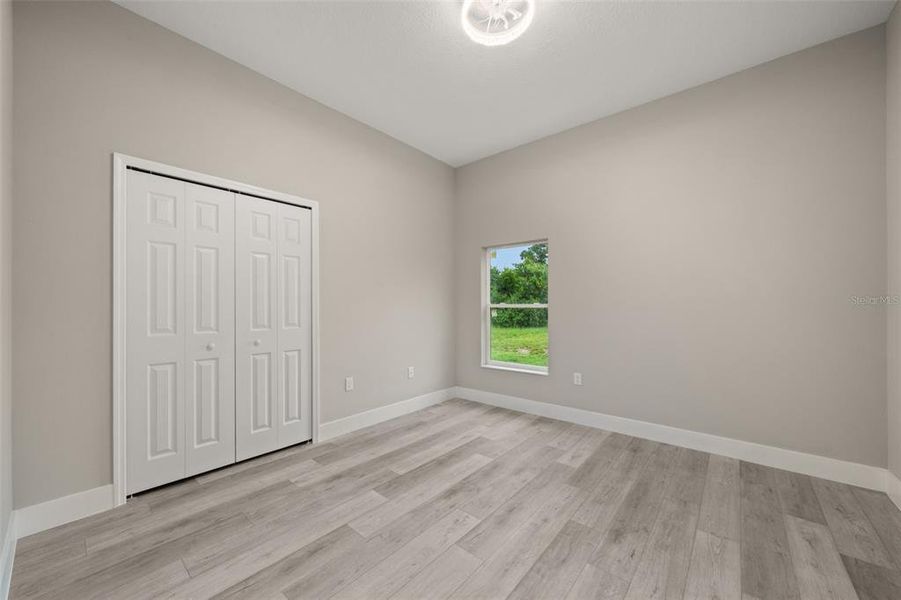 Spacious, unfurnished interior of a new home in , Sebring (Image 38).
